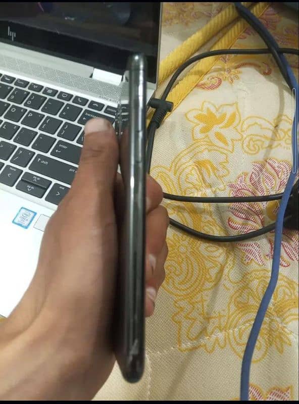IPHONE 11 PRO MAX FOR SALE 1