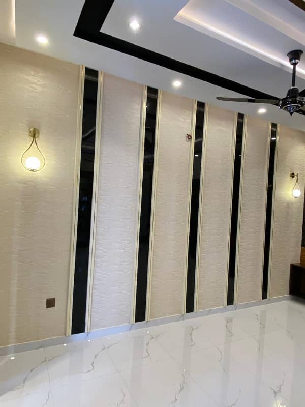 10 Marla House For Sale In Tulip Block Bahria Town Lahore 5