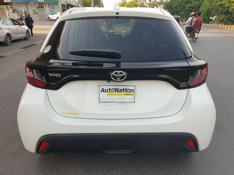 Toyota Yaris 2021 3