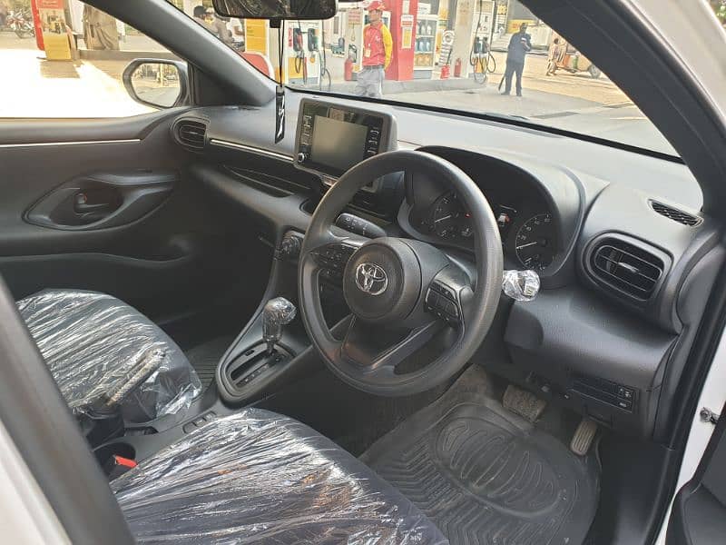 Toyota Yaris 2021 9