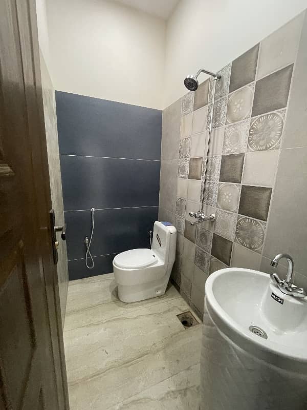5 Marla House For Sale In Khayaban-E-Amin Block N 2