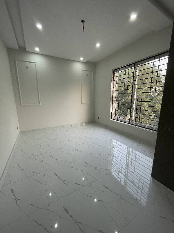 5 Marla House For Sale In Khayaban-E-Amin Block N 3