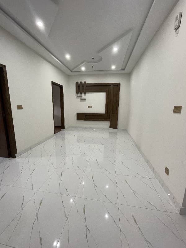 5 Marla House For Sale In Khayaban-E-Amin Block N 6