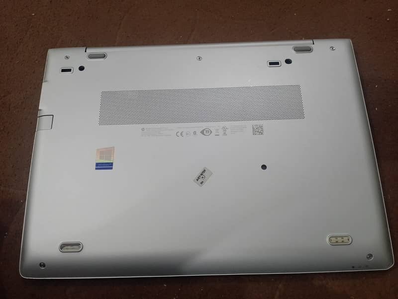 HP EliteBook, intel core i7, 7th generation, 16GB Ram with 512GB SSD. 2