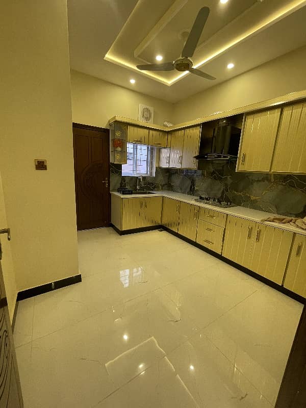 5 Marla Facing Park House For Sale In Khayaban-E-Amin Block N 11