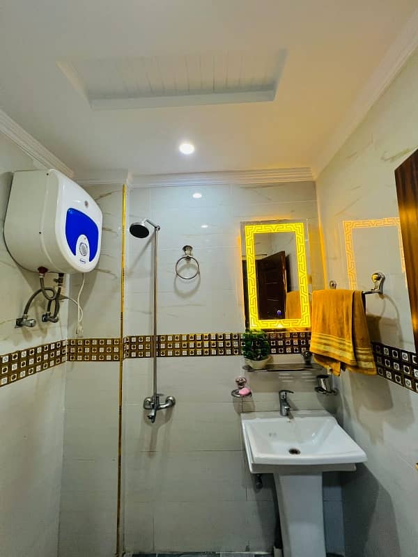 550 Square Feet Flat In Only Rs. 50000 6