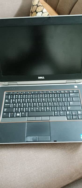 dell core i5 v pro 1