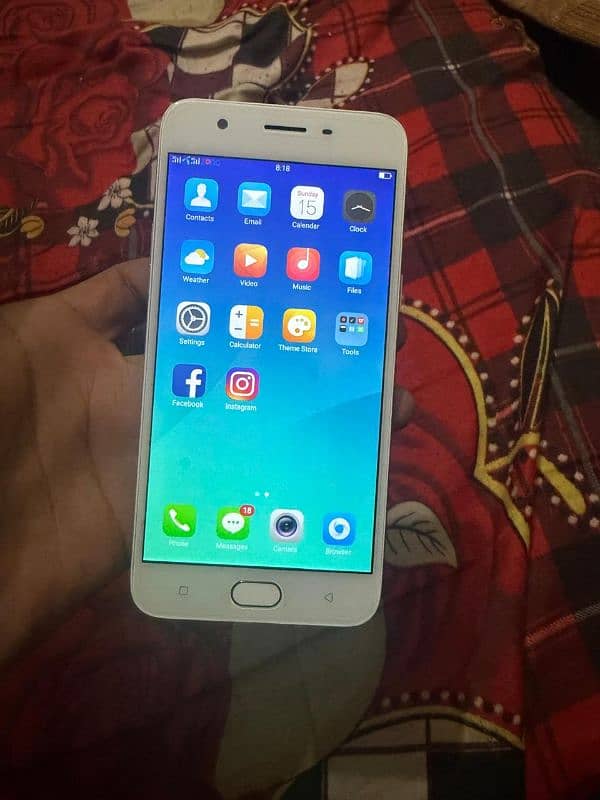 oppo a57         4/64 0
