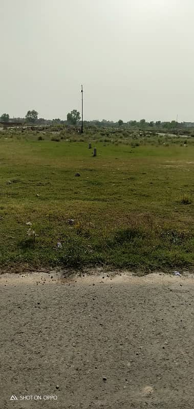 Premium Investment Opportunity 10 Marla Plot in DHA Phase 9 Prism | Direct Ring Road Access 8