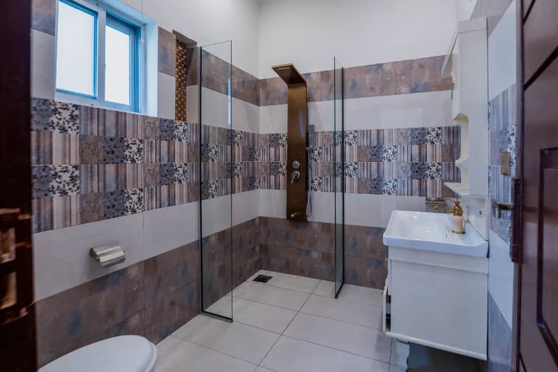 5 Marla Beautiful House For Sale In 9 Town 4