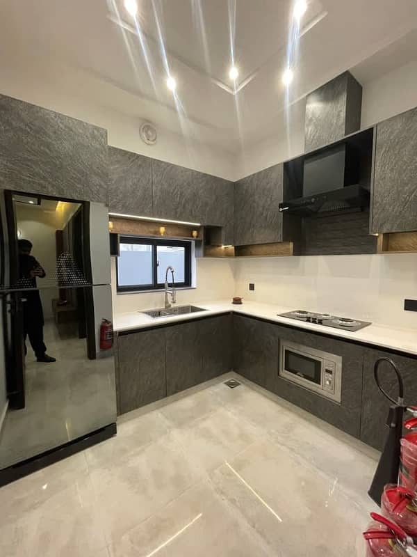 5 Marla Beautiful House For Sale In 9 Town 5
