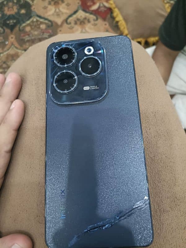 Infinix Hot 40 8+8.256 1