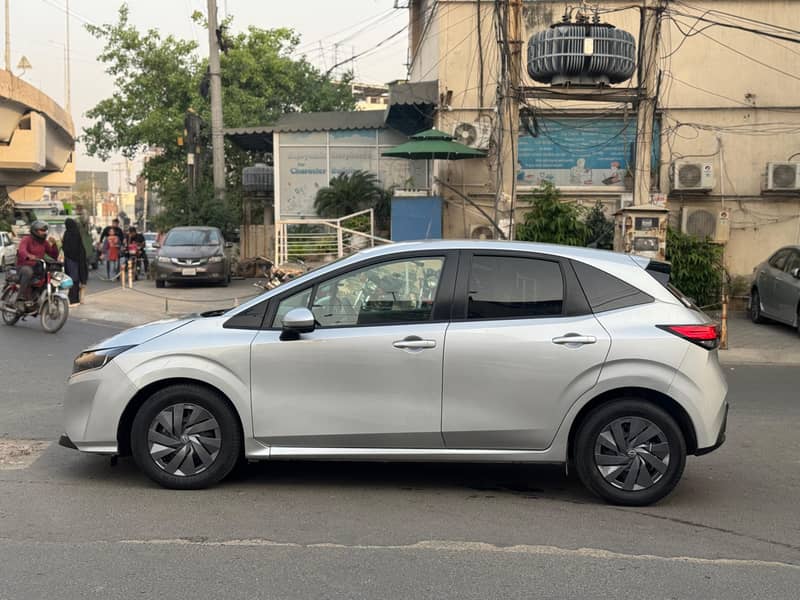 Nissan Note E Power 2021/2024 with auction sheet 6