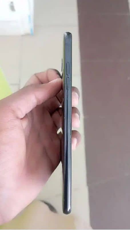 Lg v30plus pta 4/128 3