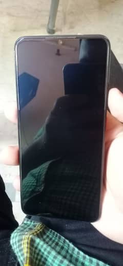 vivo y51. . . . . . . 4/128gb. . . . (03034150511)