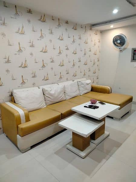 One bed luxury apartment for short stay like(3to4)hours in bahria town 2