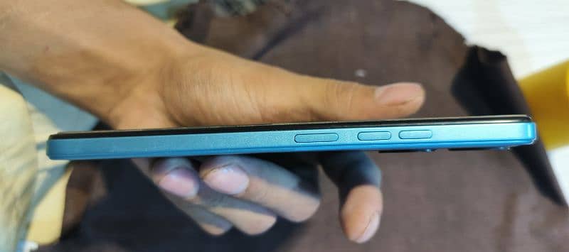 tecno spark 23 2