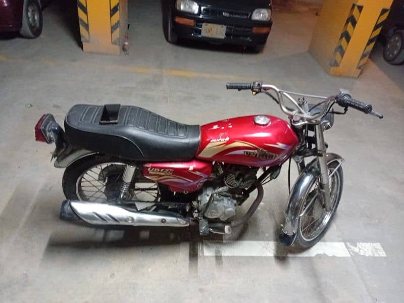 Unique 125cc / Complete Documents. 1
