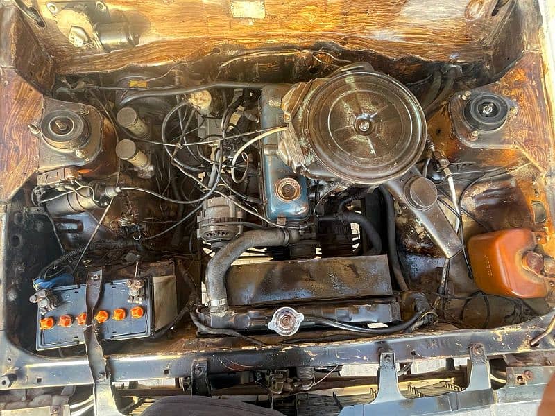 Nissan 120 Y 1982 3