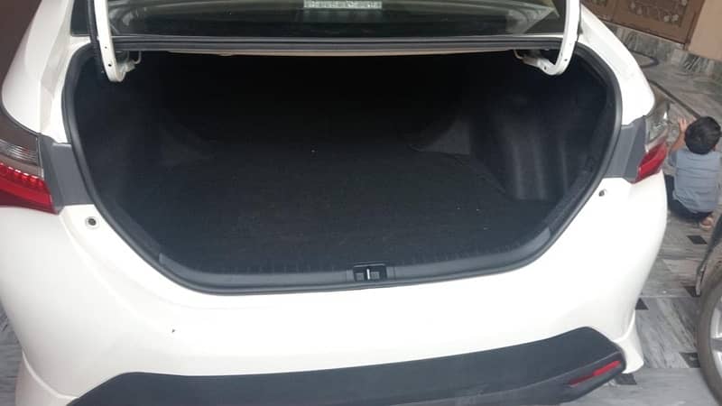 Toyota Corolla Altis 2024 4