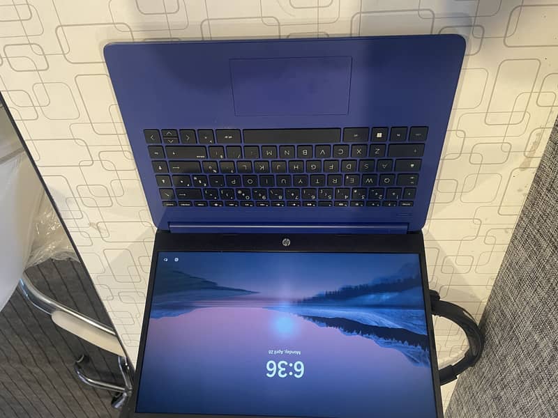 HP laptop almost new slim and smart 1