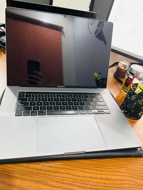 Mac Book Pro Core i9 2019 0