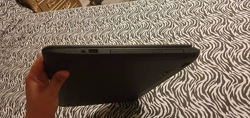v rarely used laptop 3