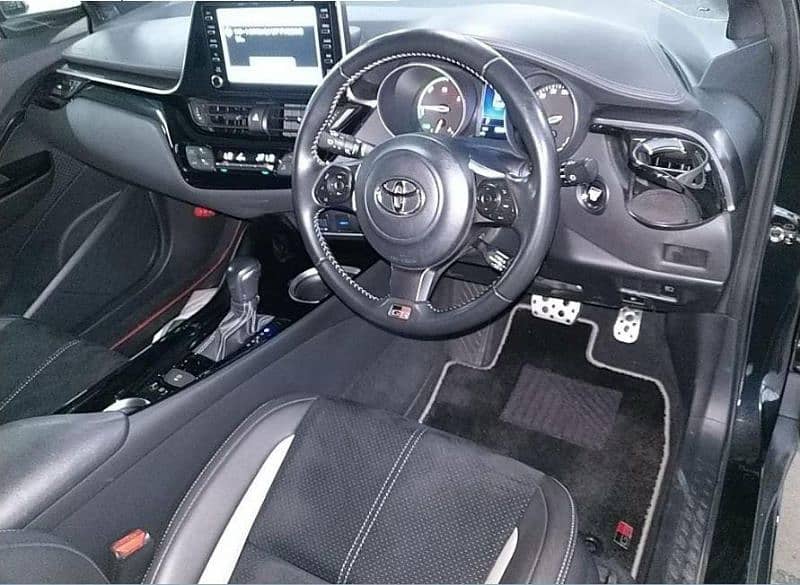 Toyota C-HR 2019 3
