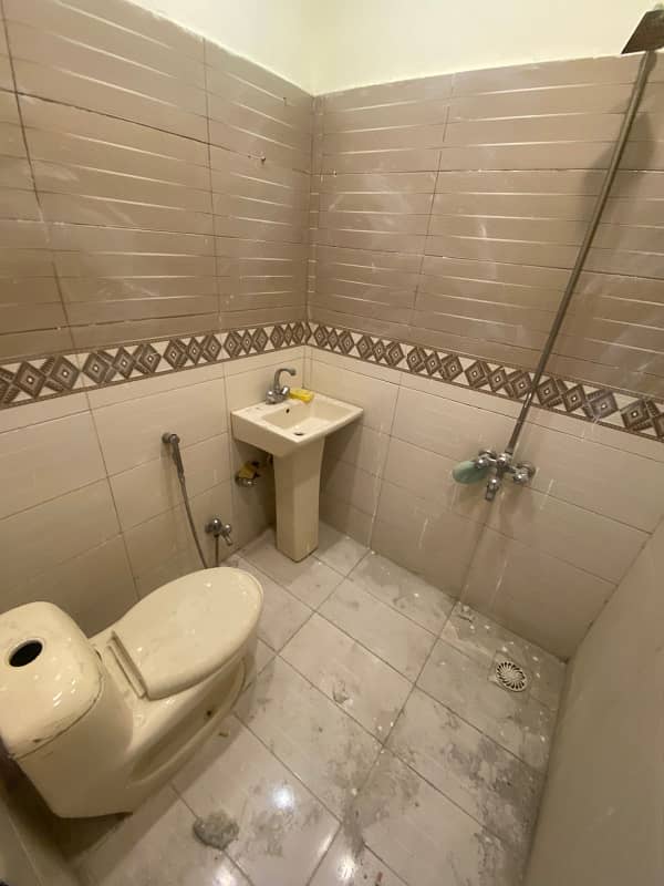 10 Marla Vip 3 Storey House For Sale 3