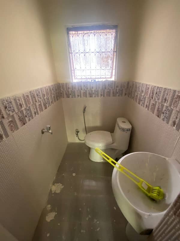 10 Marla Vip 3 Storey House For Sale 5