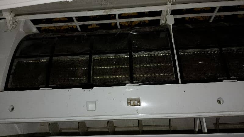 Haier 1 ton non inverter 5