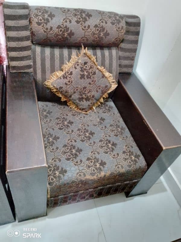 Used sofa 2