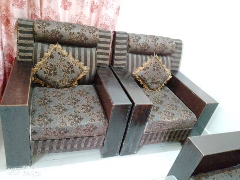 Used sofa 4