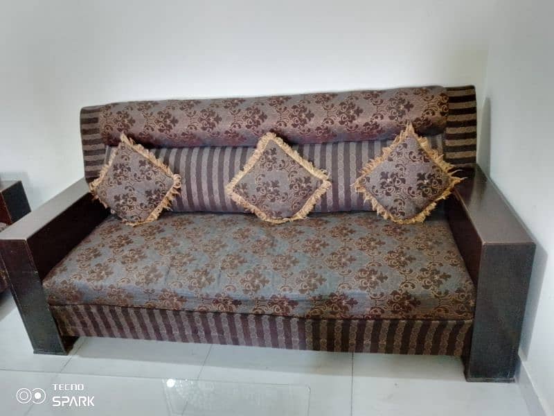 Used sofa 5