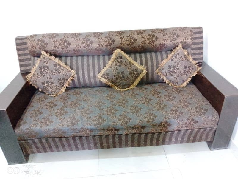 Used sofa 6