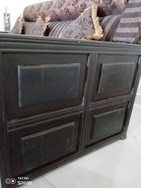 Used sofa 7
