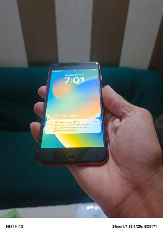 Iphone 8 plus 64gb 10/10 1