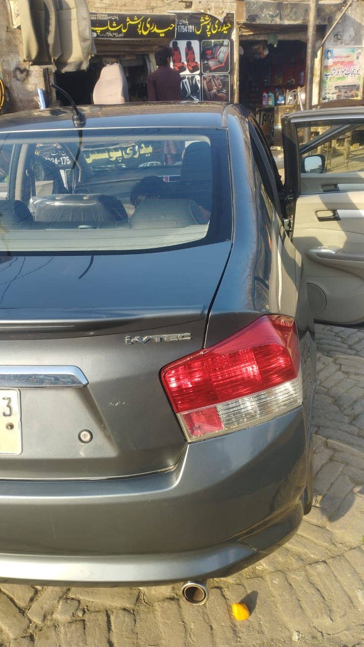 Honda City Aspire 2013 10