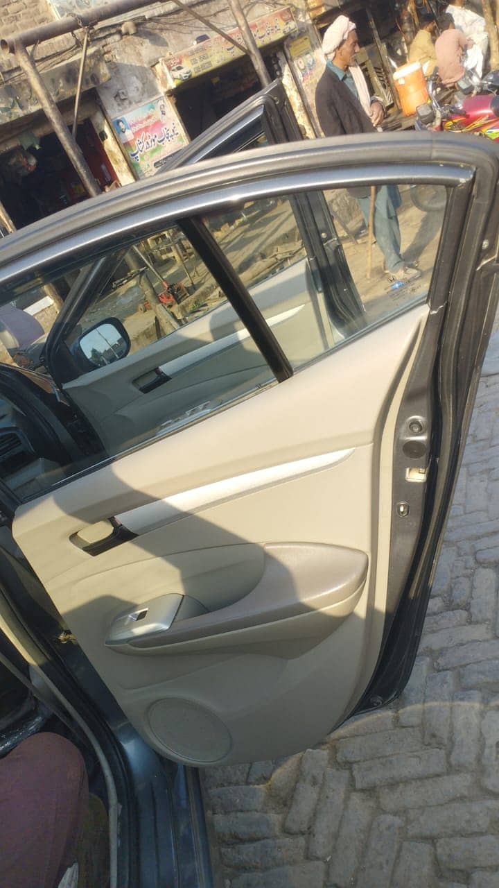 Honda City Aspire 2013 16