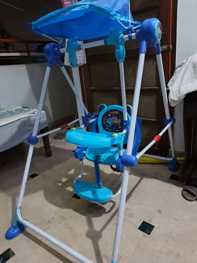 swing available 0