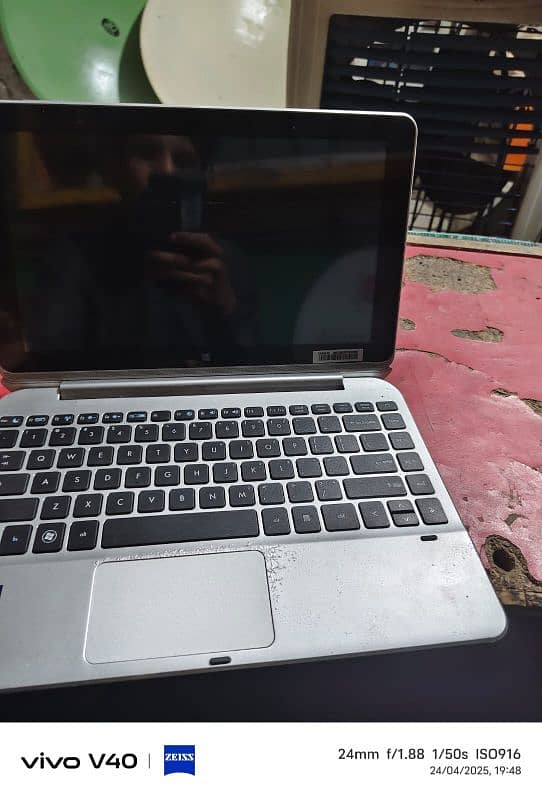 "Urgent Sale! Branded Laptop at a Bargain Price" 1