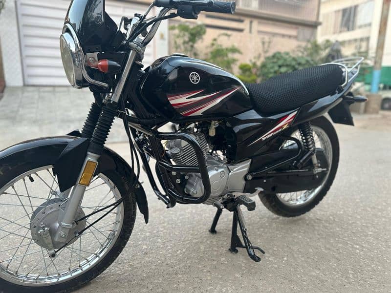 Yamaha YBZ 10 by 10 condition. Used with care. 3