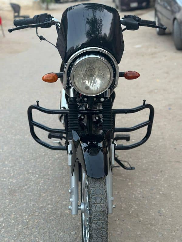 Yamaha YBZ 10 by 10 condition. Used with care. 4