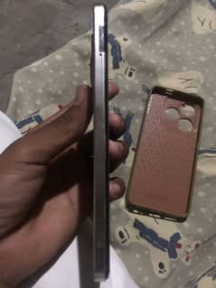 8+8gb 256gb condition 10/10 all working