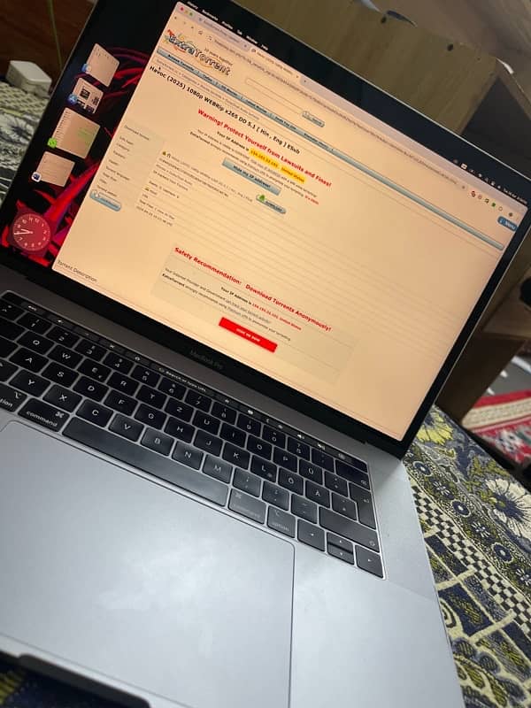 Macbook pro 2018 16inch 16/512 4