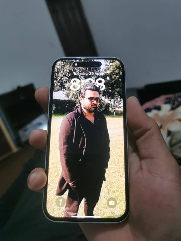 iphone 16 10by10 jv 128 jb memory 100 health 5
