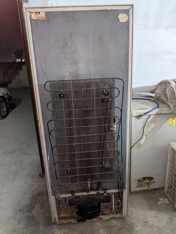 Dawlance fridge for sale 2