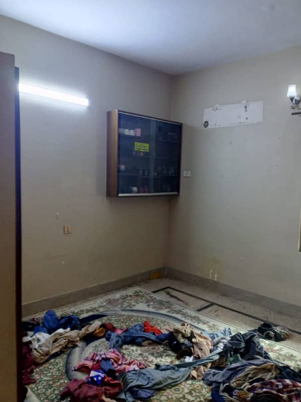 10 Marla Upper Portion 2 Bed Separate Gate For Rent 10