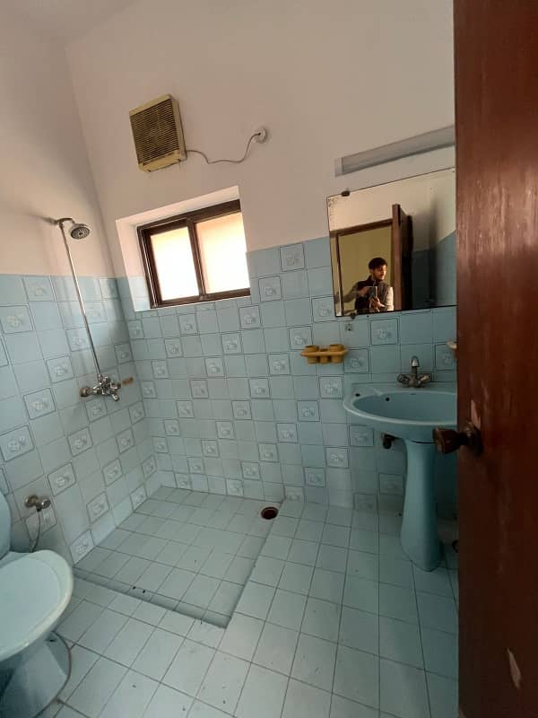 1 Kanal 2 Storey VIP Location Best House For Rent 13