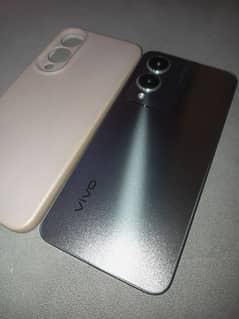 VIVO Y17s - 6/128 GB - 50 MP CAMERA - SLIGHTLY USED ALMOST NEW -